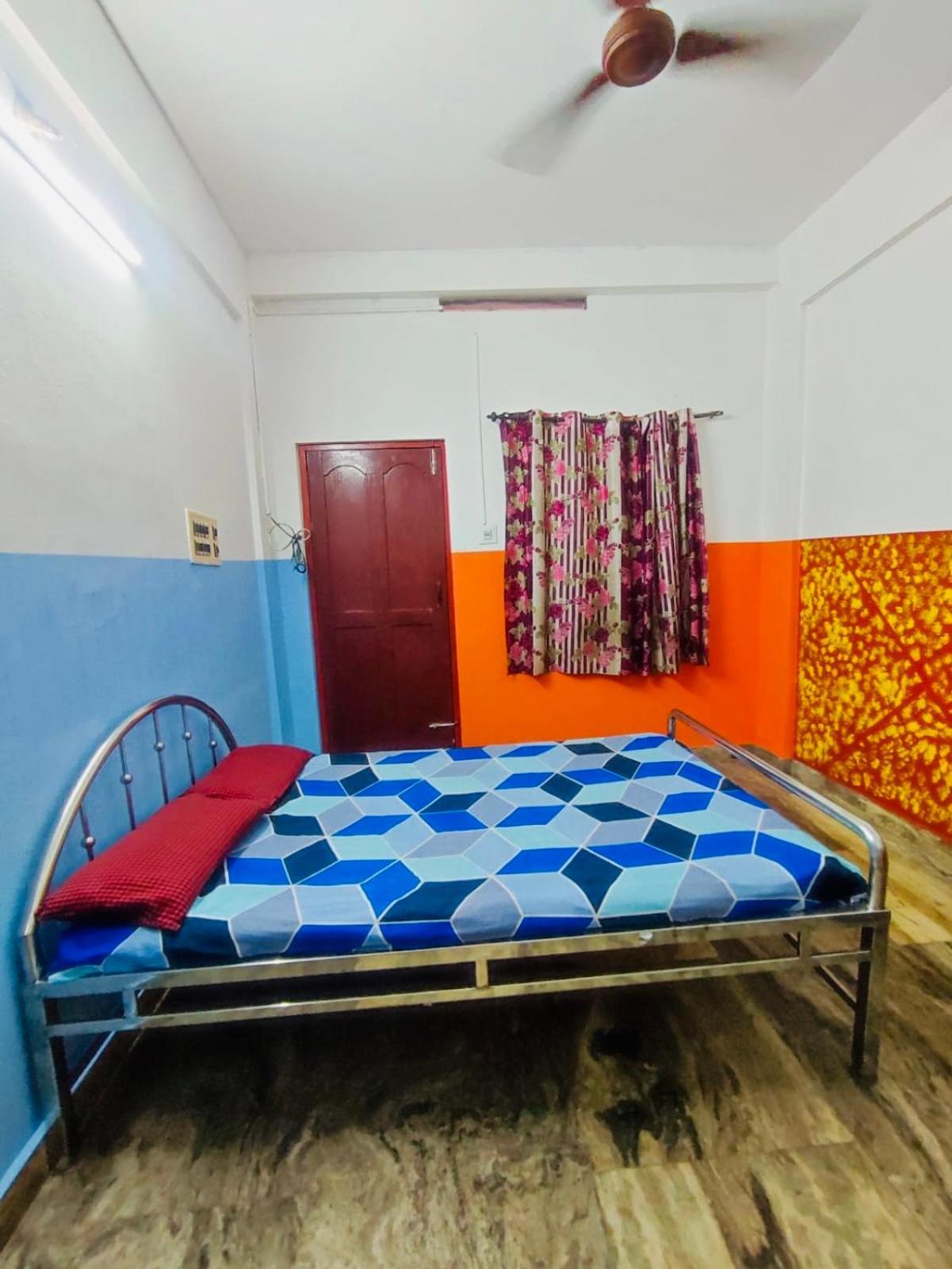Omega Tourist Home Thrissur 外观 照片